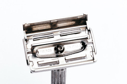1962 H2 Gillette Slim Adjustable DE Safety Razor w/ Gold Case & Blade Bank