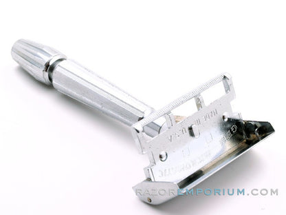 1940s Gem Micromatic Bullet Tip TTO Single Edge Safety Razor