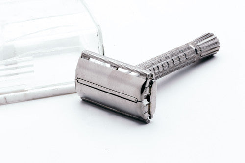 1963 Gillette I2 Flare Tip Super Speed Safety Razor Set