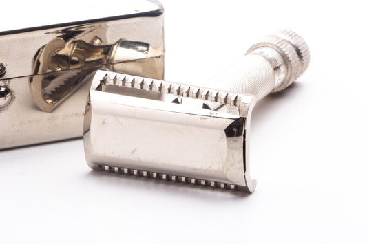 1960's Hoffritz Open Comb DE Slant Safety Razor Set | Original Condition