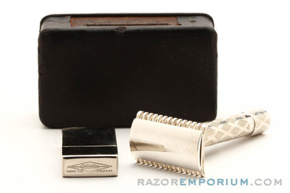 Gillette 1921 Silver New Standard Razor in Original Leather Case w/ Blade Bank