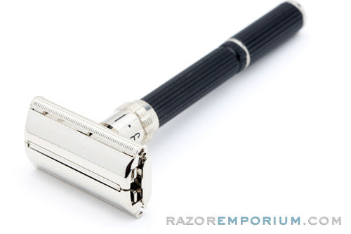 1975 Gillette Super Adjustable 109 Safety Razor Set V2