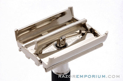 1966 Gillette Black Handle DE Super Speed Safety Razor L4
