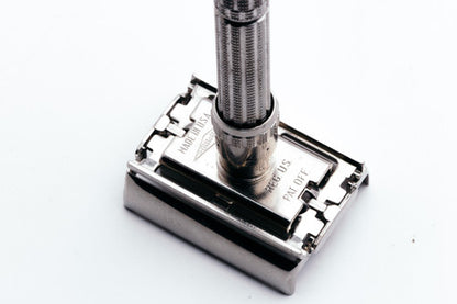 1963 I1 Gillette Slim Adjustable DE Safety Razor Set | Original Condition