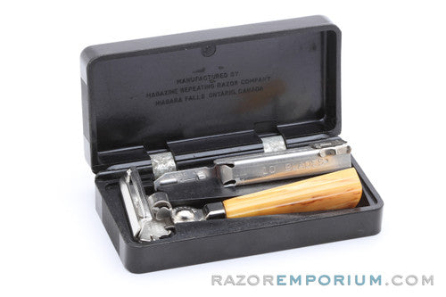 1930's Schick Canadian Injector w/ Faux Horn Bakelite Handle & Black Case