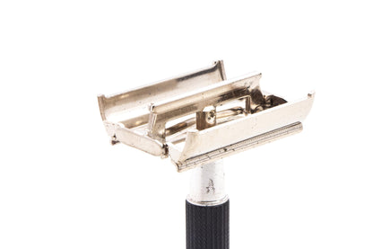 1970 P4 Gillette Black Handle Super Speed Safety Double Edge Razor | Original Condition