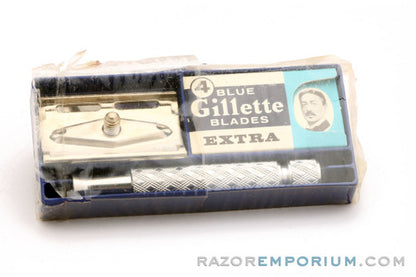 1960's Gillette British Ball End Tech Spiral Handle Razor w/ Case and Blades Made in England
