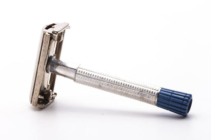 1959 D1 Gillette Light/Blue Tip Super Speed Razor | Original Condition