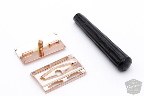 1940's Gillette Post WWII Bakelite Handle Tech DE Safety Razor