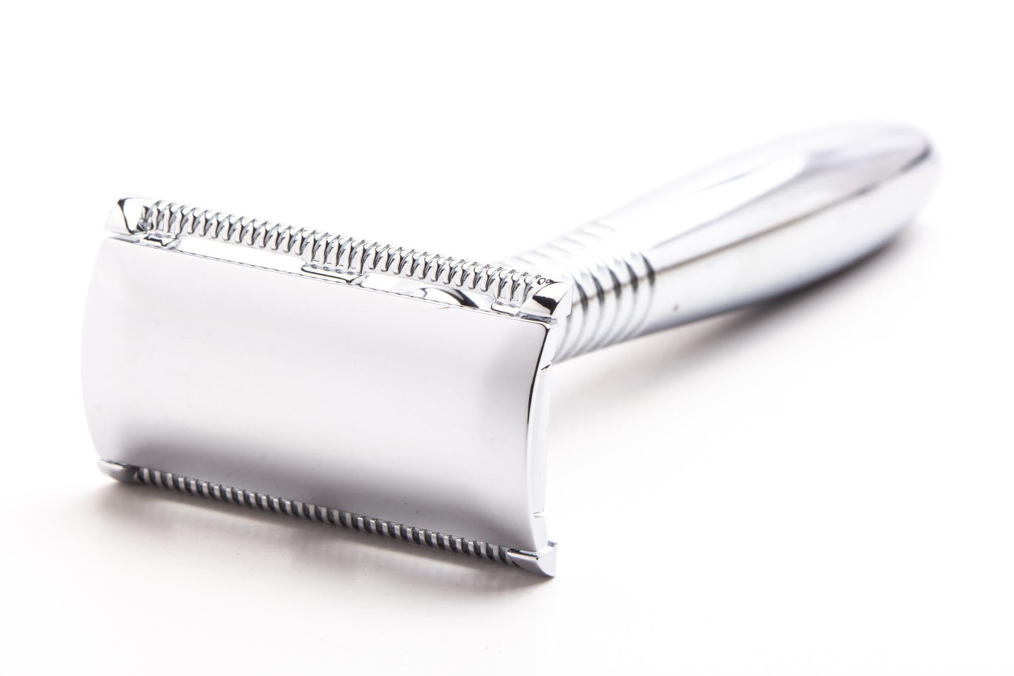 Three Piece Chrome Double Edge Safety Razor | Used – Razor Emporium