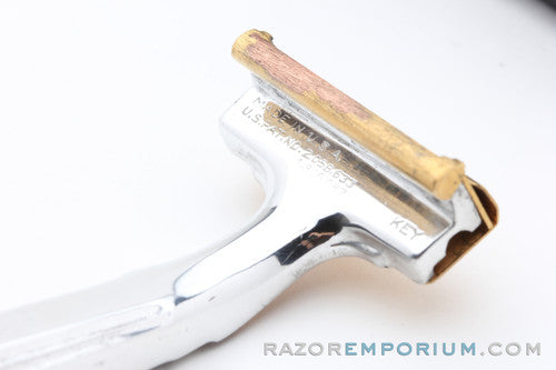 1940-41 Schick Type F New Improved Art Deco Injector Razor Set