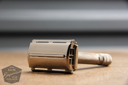 Gillette 1940's Notched Original Super Speed Safety Razor