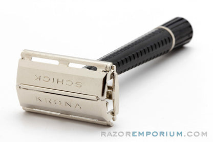 1970's Schick 'Krona' Double Edge Safety Razor Set