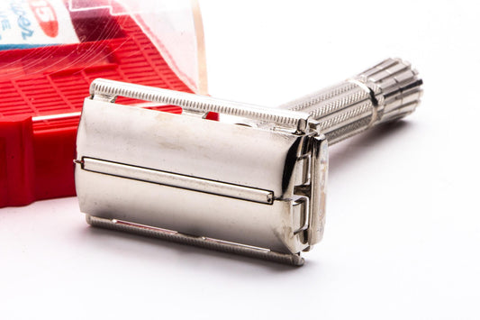 1958 D2 Gillette TV Special Super Speed Safety Razor Set With Red Case | Original Condition