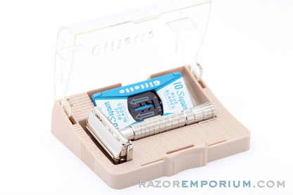 1956 B2 Gillette Regular Flare Tip Super Speed Safety Razor w/ Case