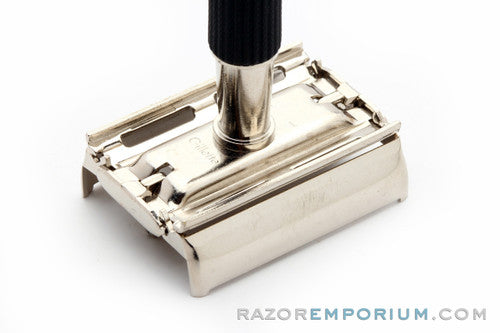1988  I1 Gillette Black Handle Super Speed Safety Razor