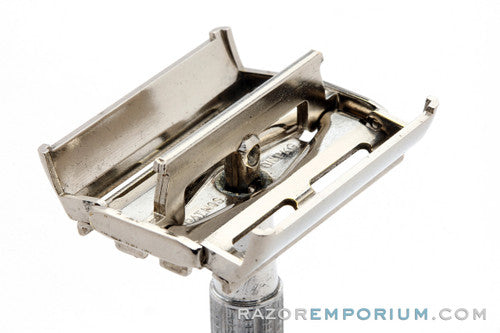 1956 Gillette Blue Tip Light Double Edge Super Speed Razor B3