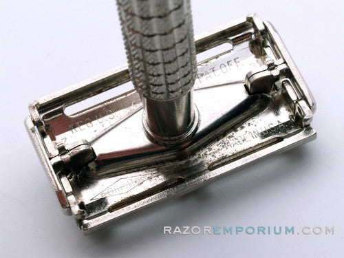 1954  Z3 Gillette Flare Tip Super Speed Safety Razor