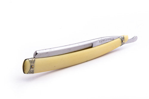 11/16" C.V. Heljestrand Straight Razor Shave Ready | Ekilstuna, Sweden