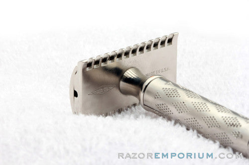 1930's Gillette New Deluxe Criterion DE Safety Razor Set | Factory Nickel Revamp