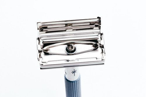 1966 Gillette L4 Blue Star Lady Gillette Double Edge Safety Razor