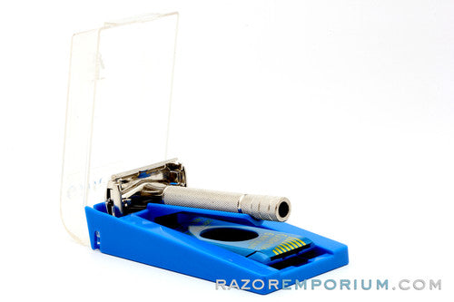 1954 Z4 Gillette TV Super Speed DE Razor Set w/ Original Blue Case & Blades