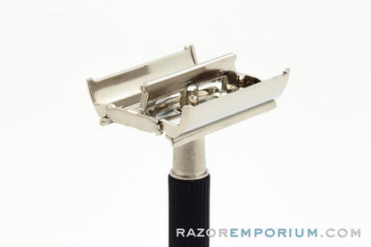 1972 S2 Gillette Black Handle Super Speed Safety Razor