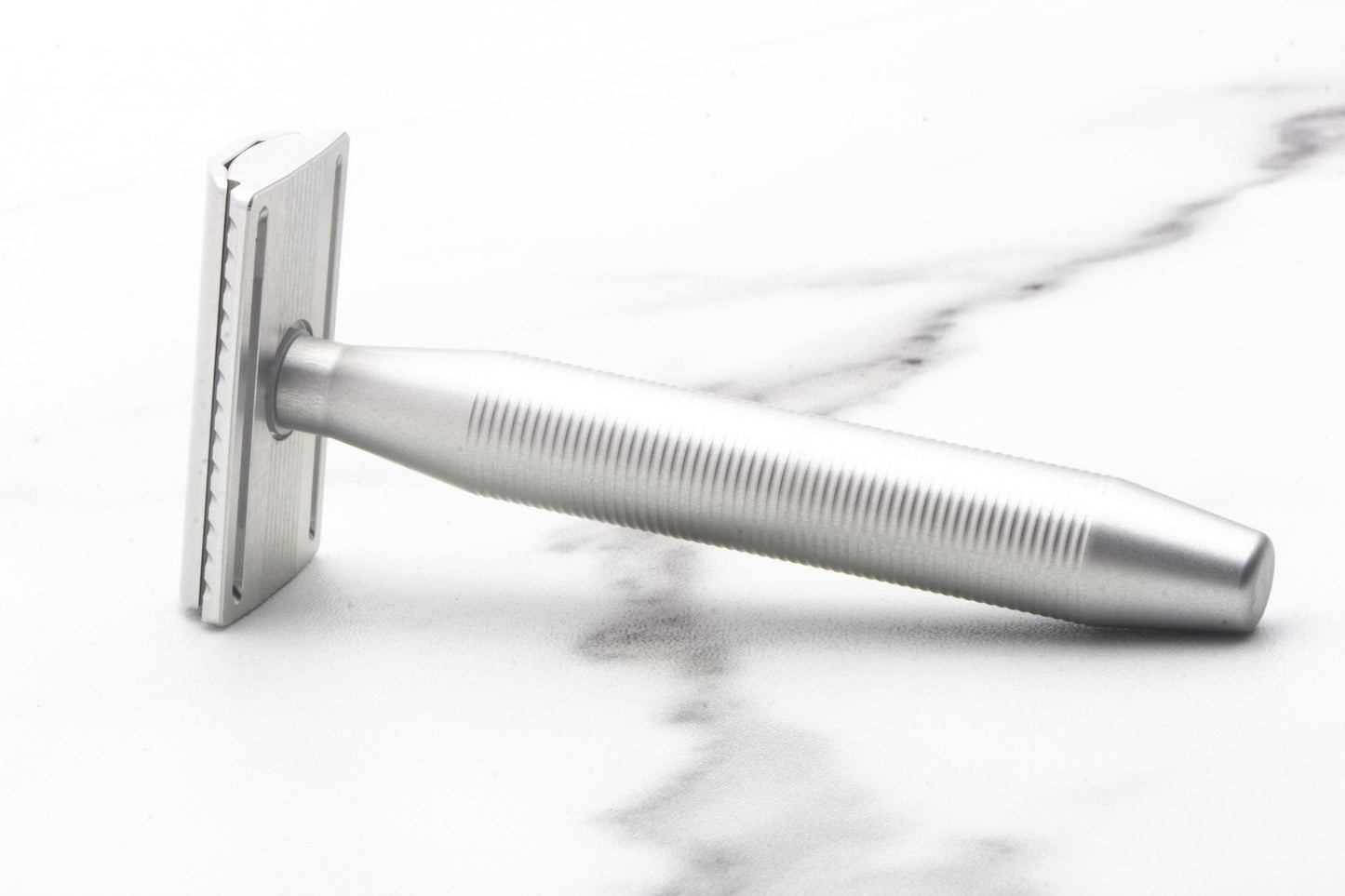 Greencult Razors | APL Aluminum Double Edge Safety Razor - Silver