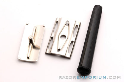 1940's Gillette Post WWII Bakelite Handle Etched Logo Tech DE Safety Razor