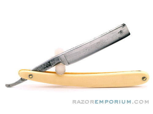 4/8" B&T Co. Pequot Brand "Potomac" Straight Razor w/ Original Scales | New Haven