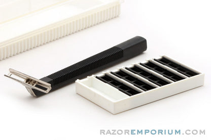 1970's Gillette GII/G2 Cartridge Razor Set