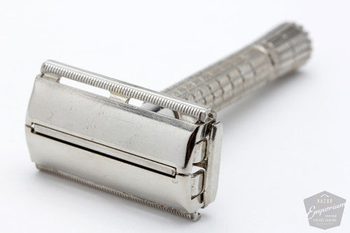 1959 Gillette E4 Flare Tip Regular Super Speed Safety Razor
