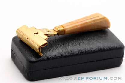 1940's Schick Gold SE Injector Bakelite Handle Set in Black Case