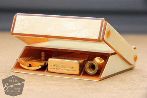 Gillette 1933 Milady Decollete DE Safety Razor in White Case