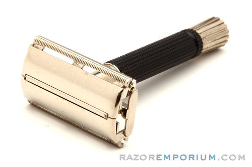 1972 S4 Gillette Black Handle Super Speed Double Edge Safety Razor