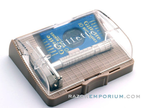 1954 Z2 Gillette Flare Tip Super Speed Safety Razor Set w/ Blade Bank & Case