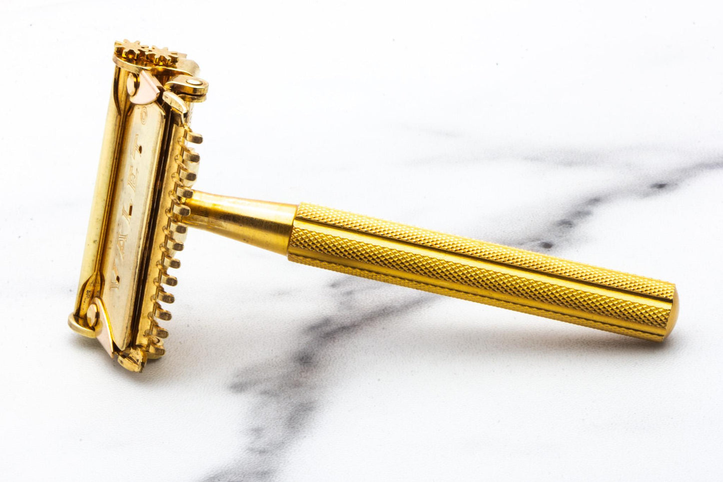 1940's Gold Valet Auto Strop Single Edge Razor Set w/ Green Case | Original Condition