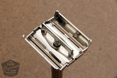 Gillette 1960 Super Speed Flair Tip  Safety Razor F2 * Nickel REVAMPED