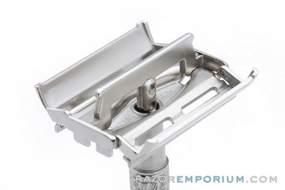 1959 Gillette Flare Tip Super Speed DE Safety Razor Factory Nickel Revamp E1