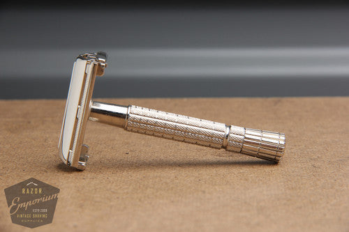 Gillette 1956  Medium Flair Tip Super Speed Safety Razor B2 * Revamped - Nickel- B2