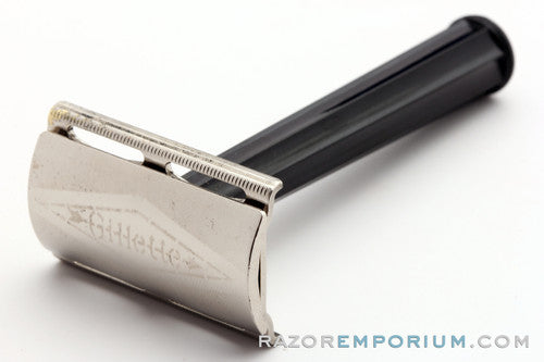 1940's Gillette Post WWII Bakelite Handle Etched Logo Tech DE Safety Razor
