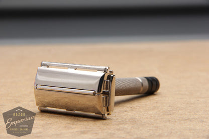 Gillette 1951 Black Tip DE Super Speed - W3
