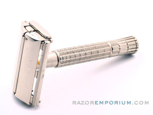 1954 Z2 Gillette Flare Tip Super Speed Safety Razor Set w/ Blade Bank & Case