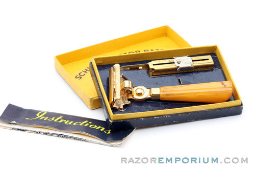 1950's Schick Special Kit Injector with Bakelite Handle & Orig. Box