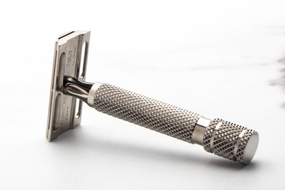 RazoRock Game Changer .84-P Double-Edge Razor With Bulldog Handle