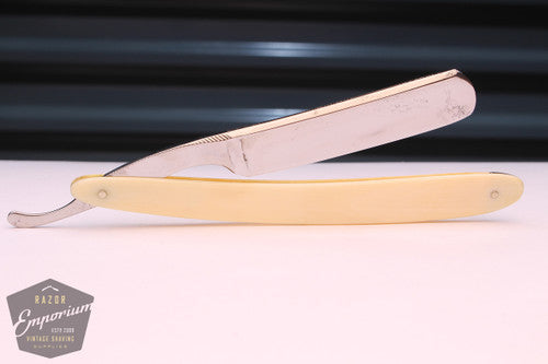 5/8" Wilkinson Special Pall Mall Hollow w/ Celluloid Scales - Wednesday