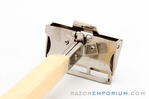 1960's EverReady Featherweight SE Single Edge Razor