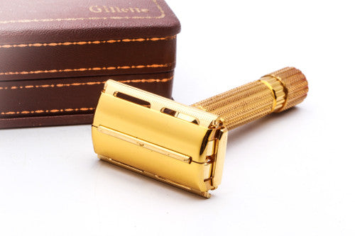 1946 Gillette Aristocrat Double Edge Saftey Razor Set With Blade Bank