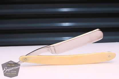 5/8" Wilkinson Special Pall Mall Hollow w/ Celluloid Scales - Friday
