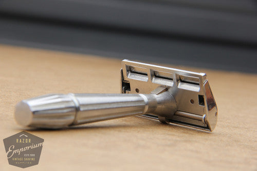 Gem 1930's Micromatic Bullet Tip TTO Single Edge Safety Razor * Nickel REVAMPED